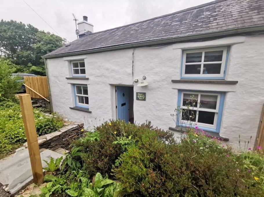 Penrallt-fach Traditional Welsh Pembrokeshire *