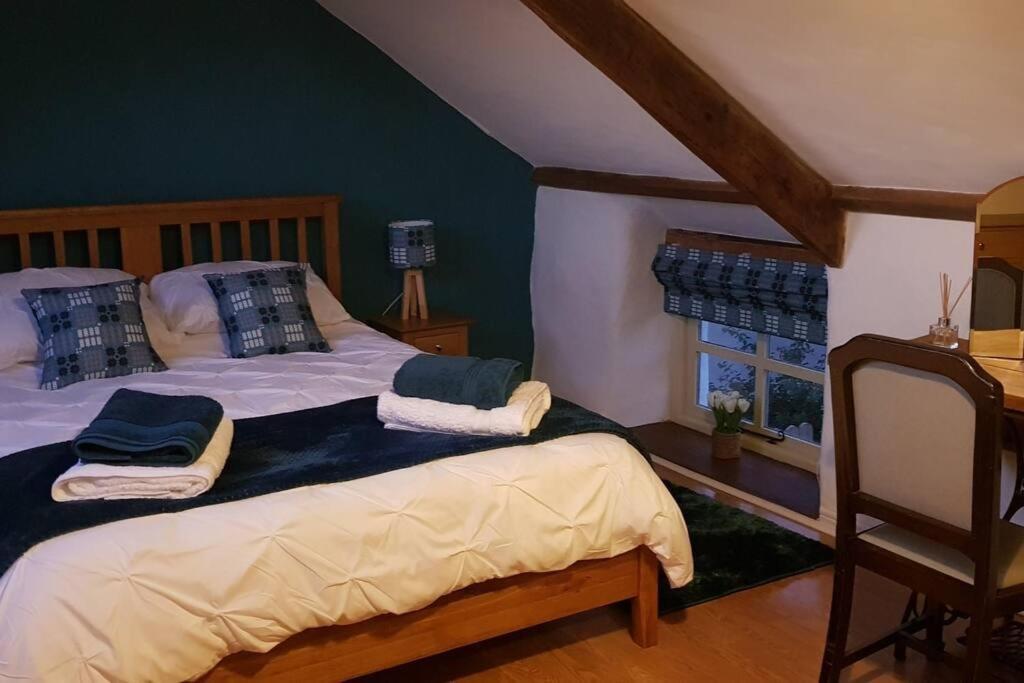 Penrallt-fach Traditional Welsh Pembrokeshire